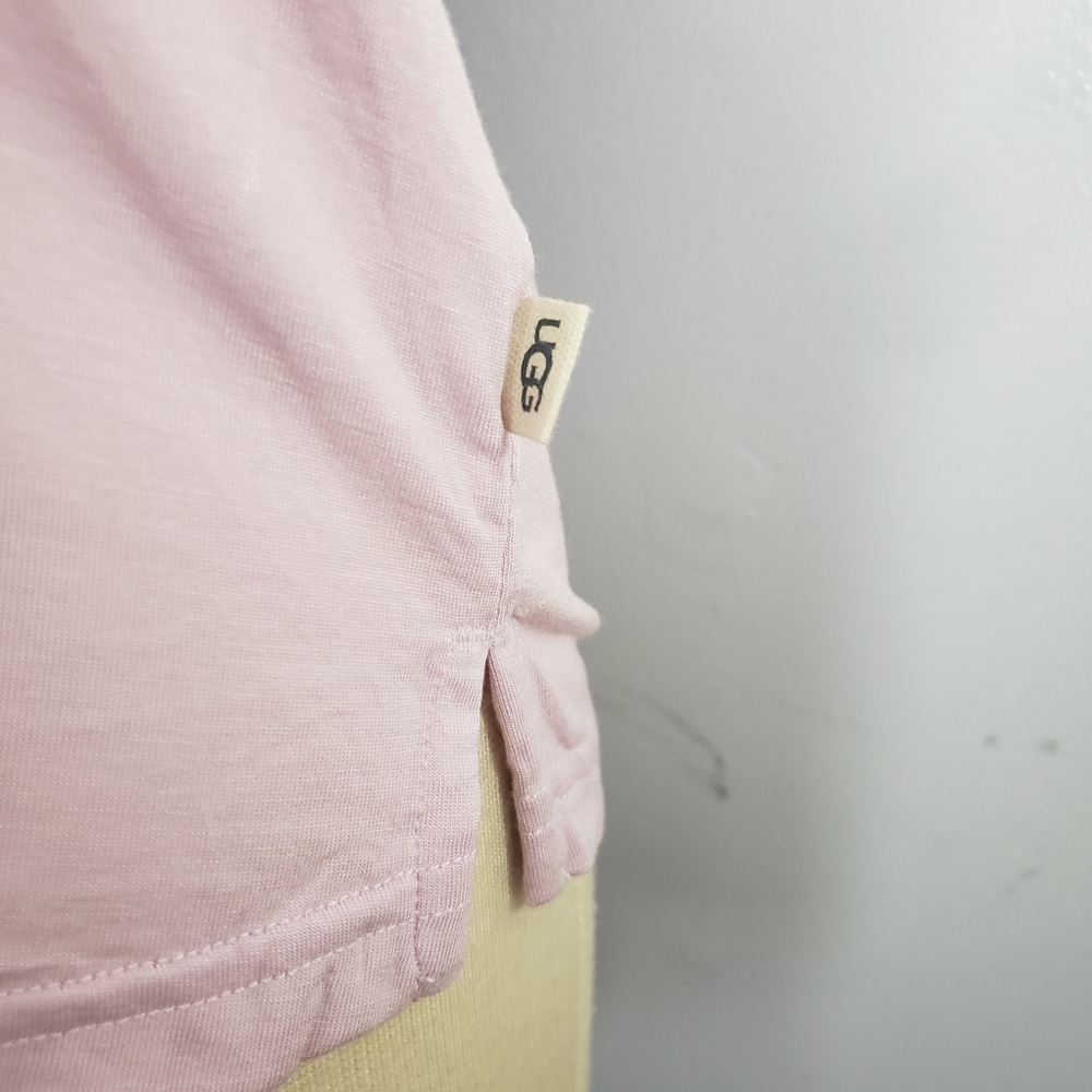 Ugg Size M sleepwear top lavender - Picture 3 of 12